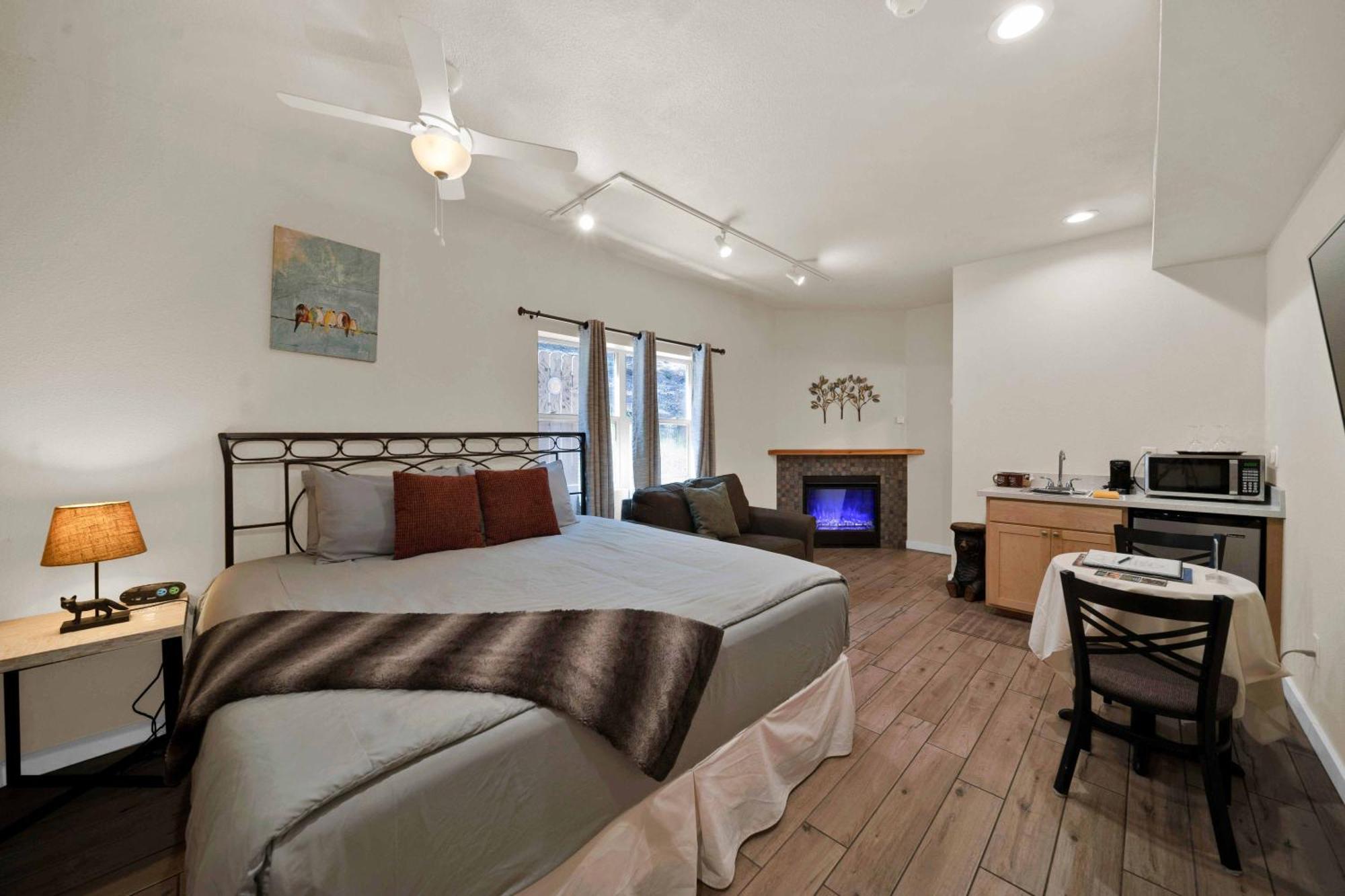 The Inn At Shasta Lake Lakehead Eksteriør bilde